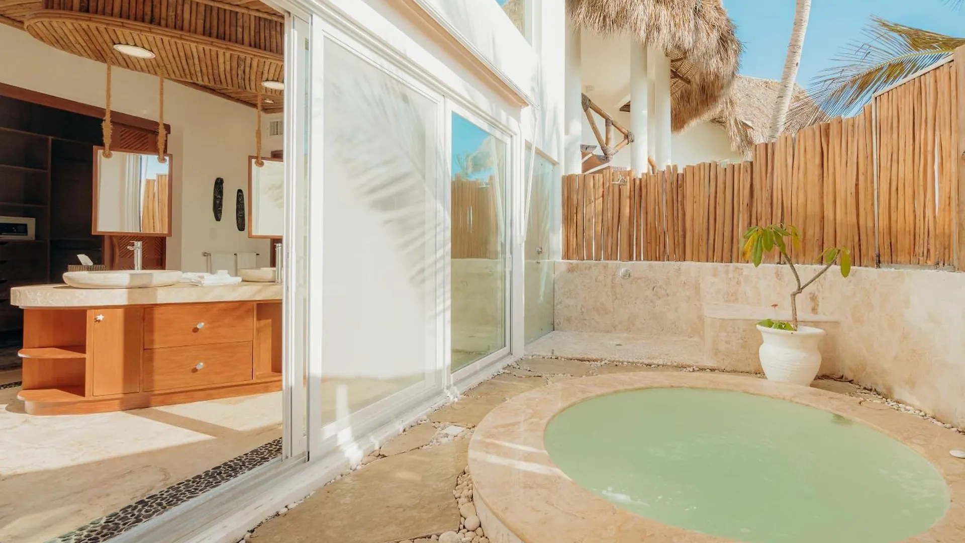Luxury Cap Cana Villa With Ocean & Golf Views - Eden Roc Beach Access Punta Cana