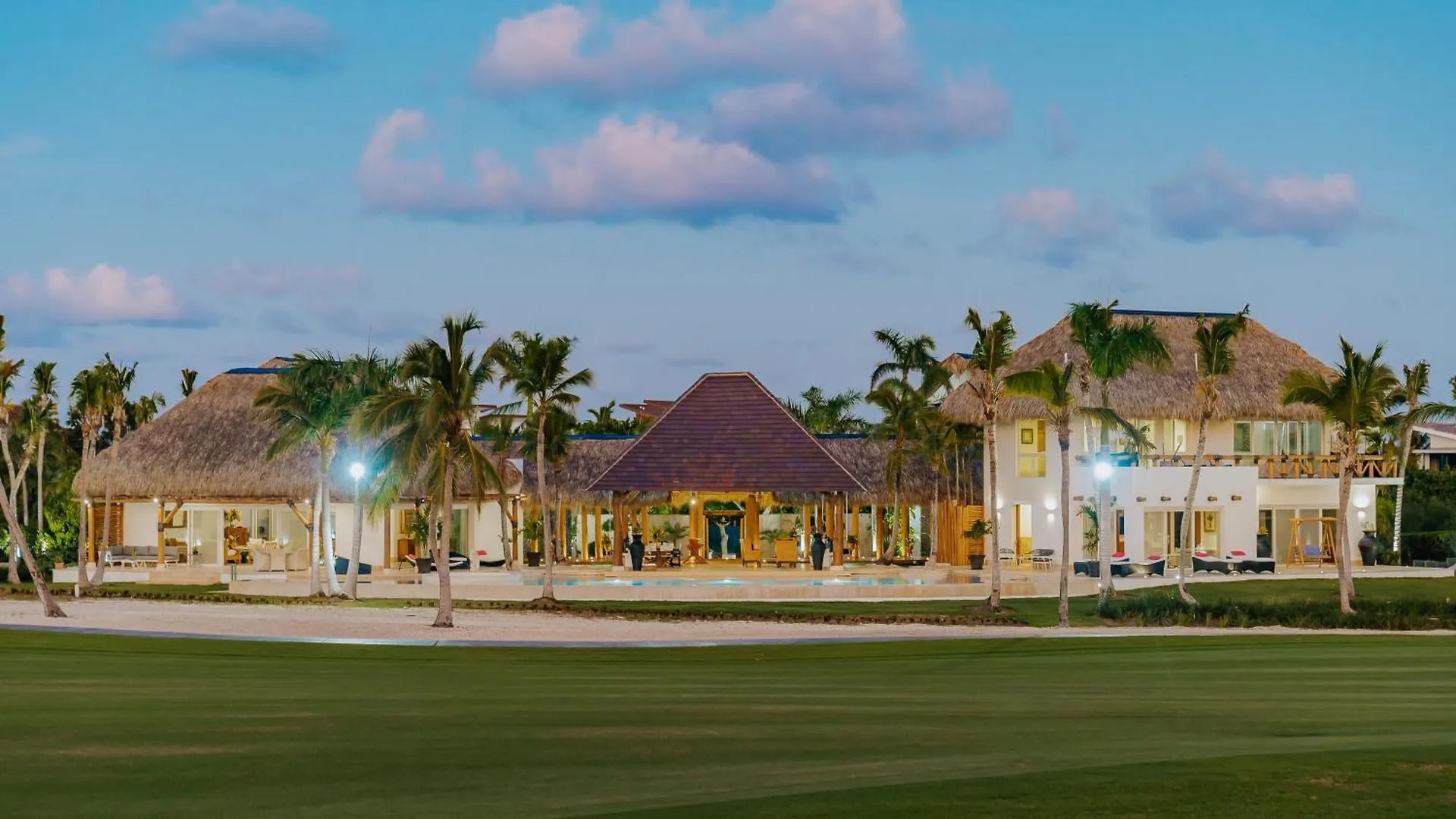 Luxury Cap Cana Villa With Ocean & Golf Views - Eden Roc Beach Access Punta Cana